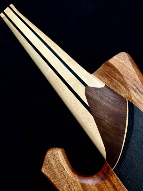 New Extreman 9 (Headless) - MGBASS GUITARS
